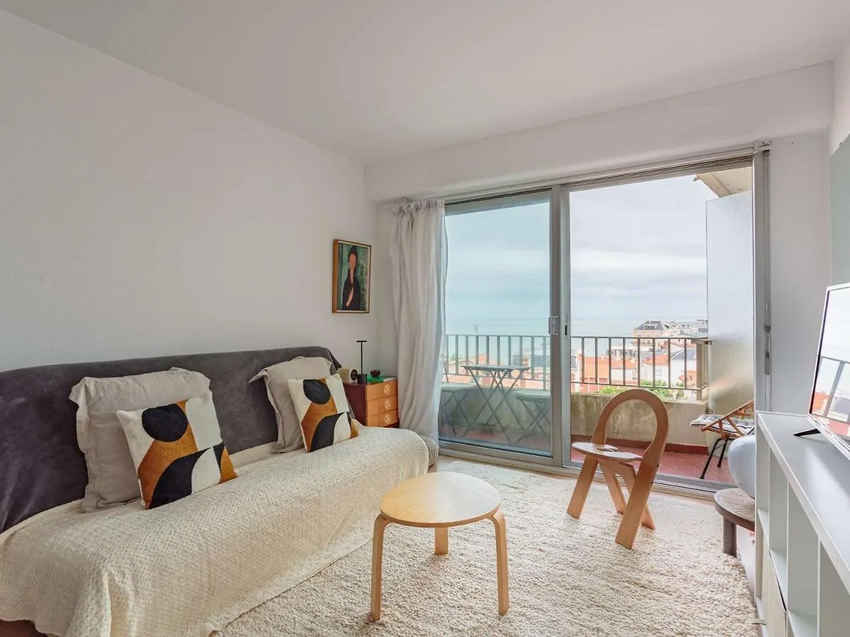Studio Pres De La Plage Aux Halles, Biarritz - Fr-1-3-591 Apartment